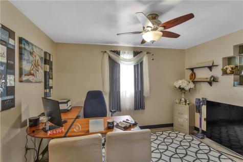2709 Blackridge Avenue Penn Hills PA 15235