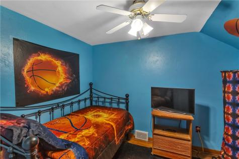 2709 Blackridge Avenue Penn Hills PA 15235