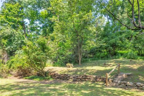2709 Blackridge Avenue Penn Hills PA 15235