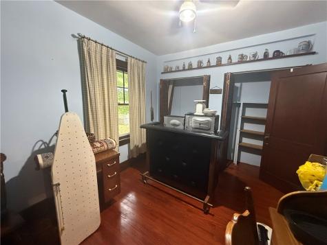 1534 Butler Plank Road Shaler PA 15116