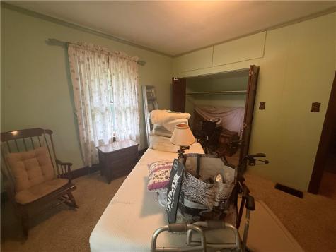 1534 Butler Plank Road Shaler PA 15116