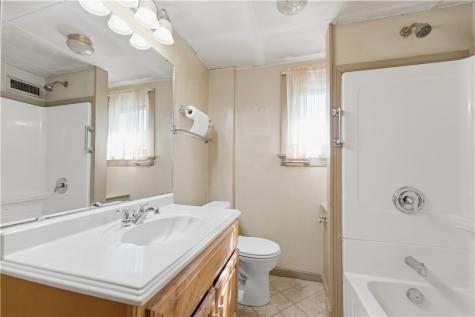 332 Giffin Avenue Canonsburg PA 15317
