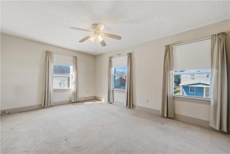 332 Giffin Avenue Canonsburg PA 15317
