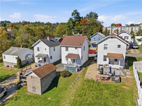 332 Giffin Avenue Canonsburg PA 15317
