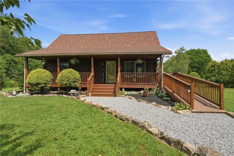 717 Butler Pike Findley Township PA 16137