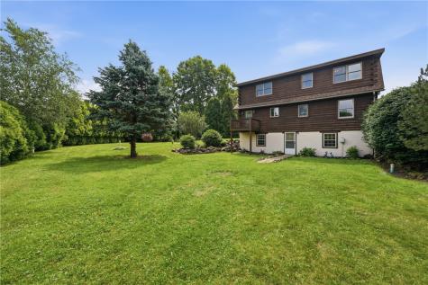 717 Butler Pike Findley Township PA 16137
