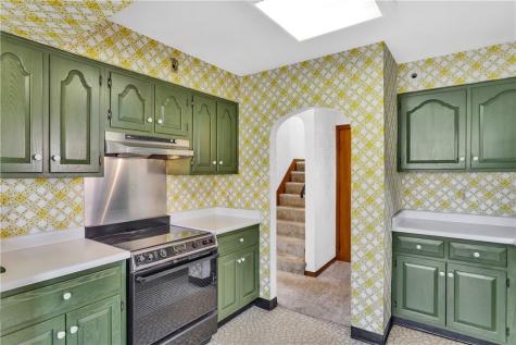 707 Washington Jeannette PA 15644