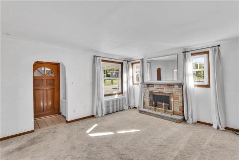 707 Washington Jeannette PA 15644