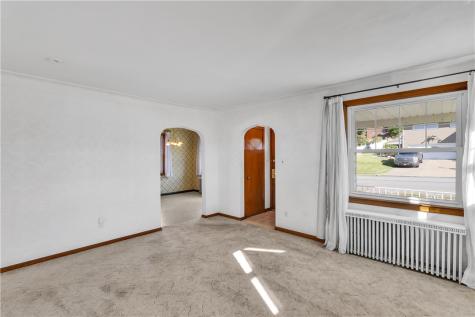 707 Washington Jeannette PA 15644