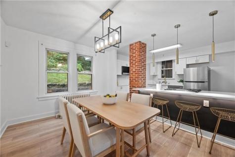 6517 Stanton Highland Park PA 15206
