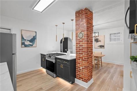 6517 Stanton Highland Park PA 15206