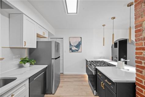 6517 Stanton Highland Park PA 15206