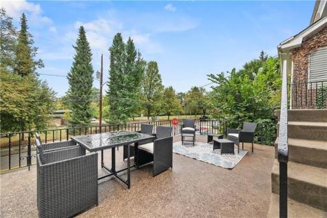 6517 Stanton Highland Park PA 15206