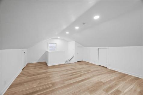 6517 Stanton Highland Park PA 15206