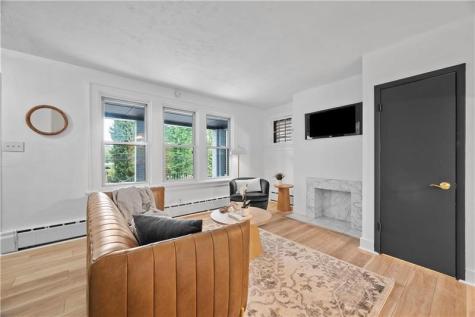 6517 Stanton Highland Park PA 15206