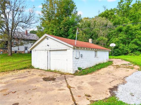 2004 Listonburg Road Addison Township PA 15424