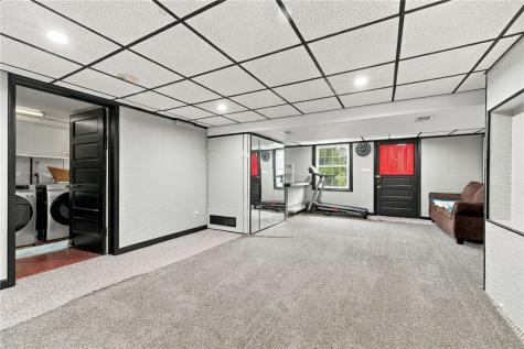 1105 Huston Drive West Mifflin PA 15122