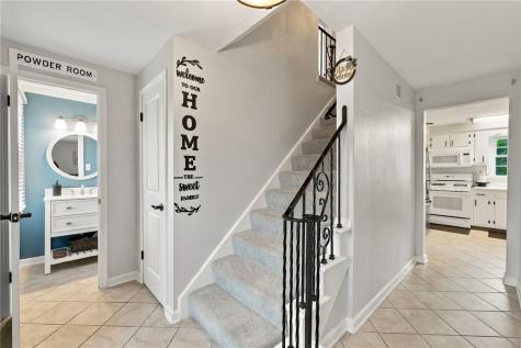 1105 Huston Drive West Mifflin PA 15122