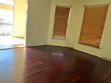 605 2nd Street Pitcairn PA 15140