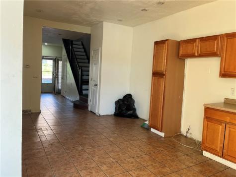 605 2nd Street Pitcairn PA 15140