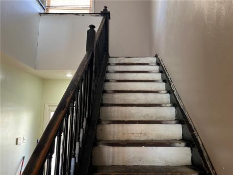 605 2nd Street Pitcairn PA 15140