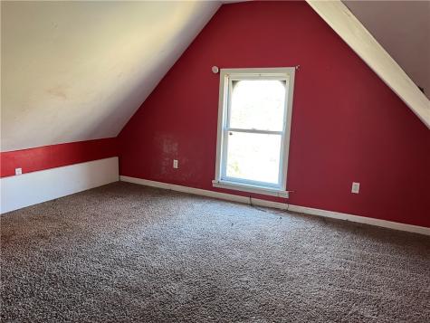 605 2nd Street Pitcairn PA 15140