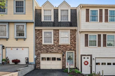 106 Shadowlawn Whitehall PA 15236