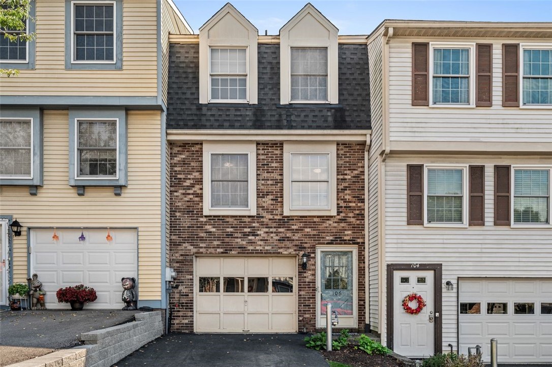 106 Shadowlawn Whitehall PA 15236