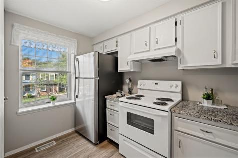 106 Shadowlawn Whitehall PA 15236