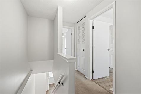 106 Shadowlawn Whitehall PA 15236