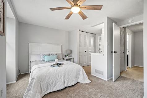 106 Shadowlawn Whitehall PA 15236
