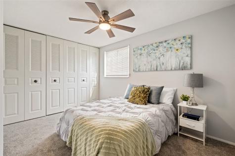 106 Shadowlawn Whitehall PA 15236