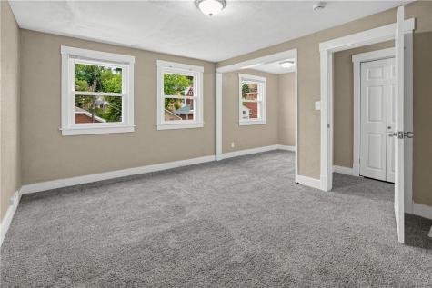 3027 Brentwood Avenue Brentwood PA 15227