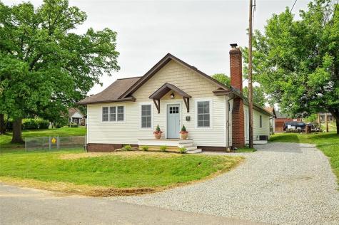 113 Third Street Chartiers PA 15342