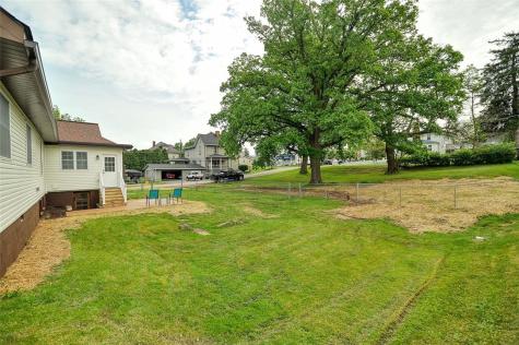 113 Third Street Chartiers PA 15342