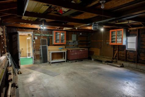 855 Jackson Avenue Monaca PA 15061