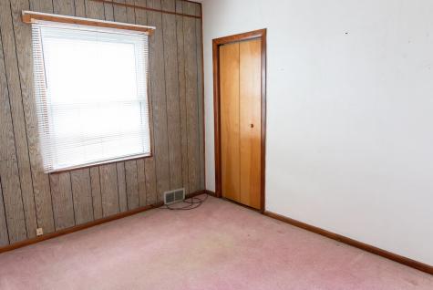 855 Jackson Avenue Monaca PA 15061