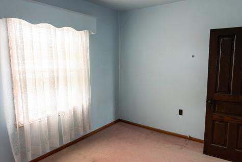 855 Jackson Avenue Monaca PA 15061