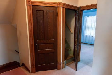 855 Jackson Avenue Monaca PA 15061
