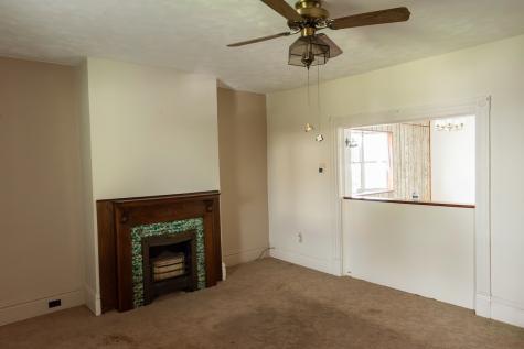 855 Jackson Avenue Monaca PA 15061
