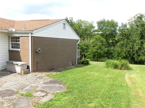 250 Waynesburg Road Amwell PA 15301