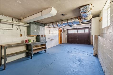 19 Watson Street Carnegie PA 15106