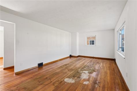 19 Watson Street Carnegie PA 15106