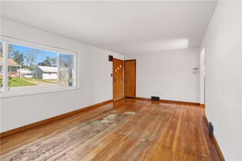 19 Watson Street Carnegie PA 15106