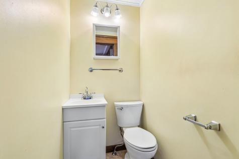 312 S Oakland Avenue Sharon PA 16146