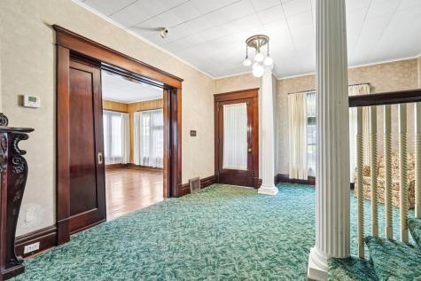 312 S Oakland Avenue Sharon PA 16146