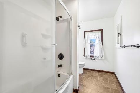 312 S Oakland Avenue Sharon PA 16146