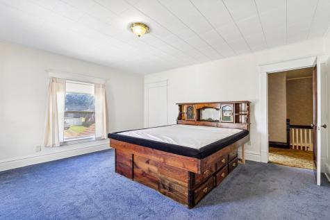 312 S Oakland Avenue Sharon PA 16146