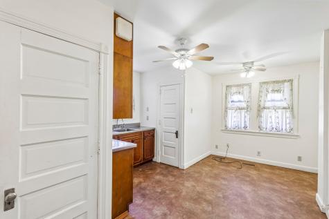 312 S Oakland Avenue Sharon PA 16146