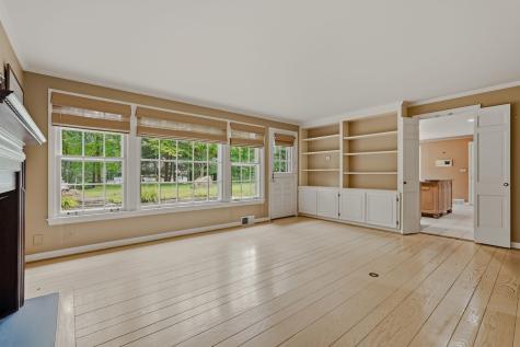 143 Backbone Road Bell Acres PA 15143